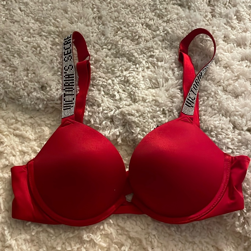 32B push-up bra